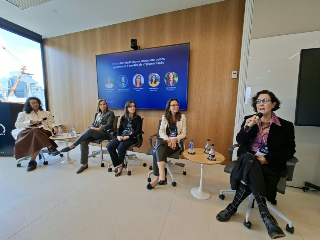 Marcia Soares representando o Fundo Vale no Painel, Blended Finance em debate: custos, governança e desafios de implantação. No evento do 3° encontro de rotas da Din4mo